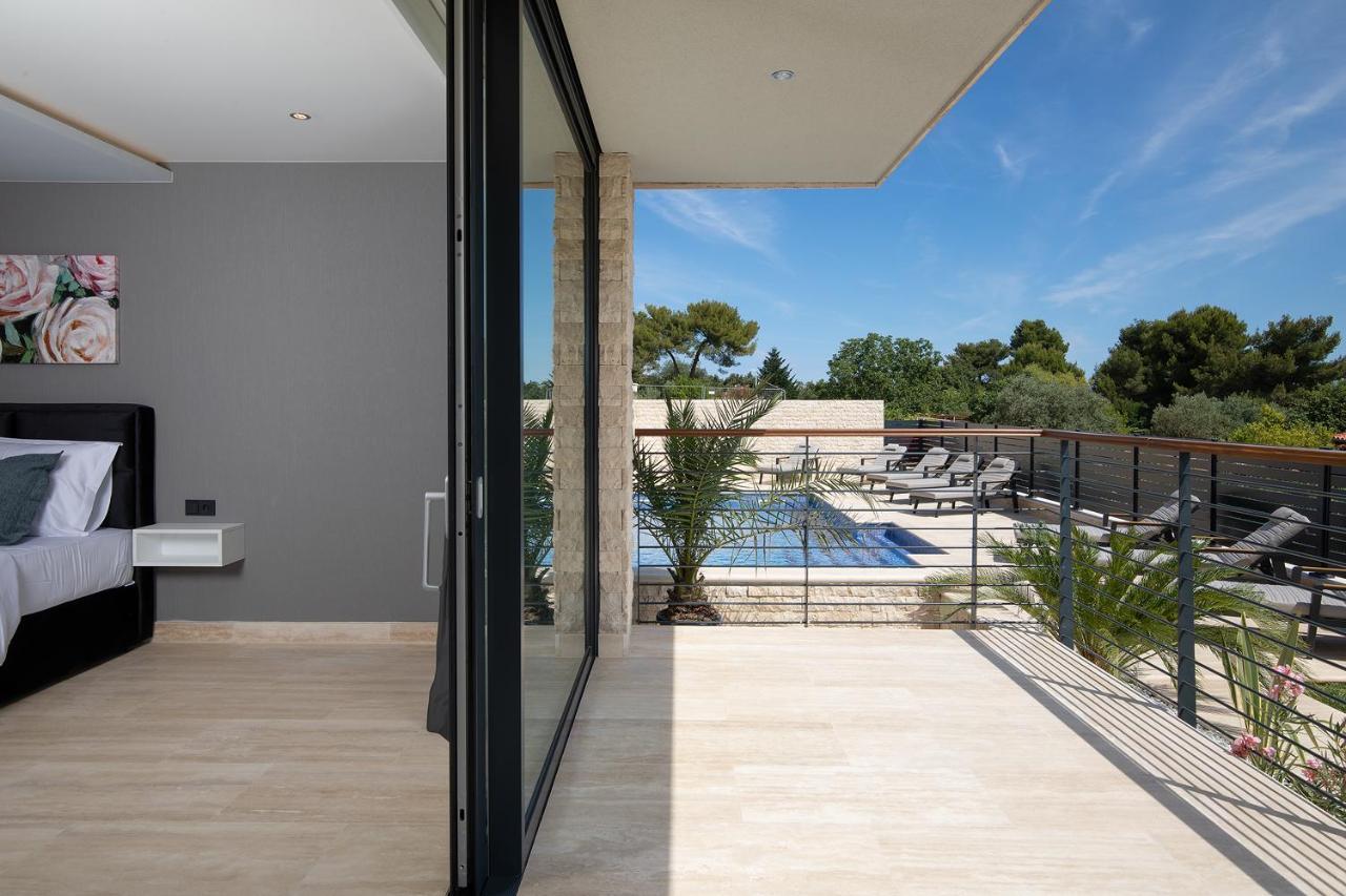Boutique Apartments Kristo Medulin Exterior photo